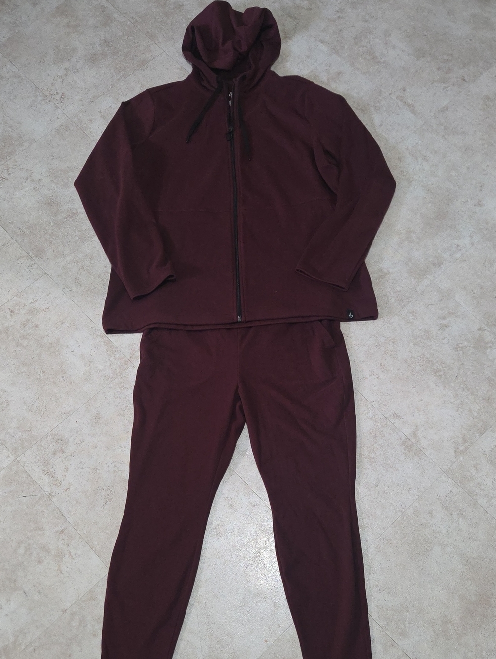 Torrid Sweat Suit, Happy Camper, Sz 2